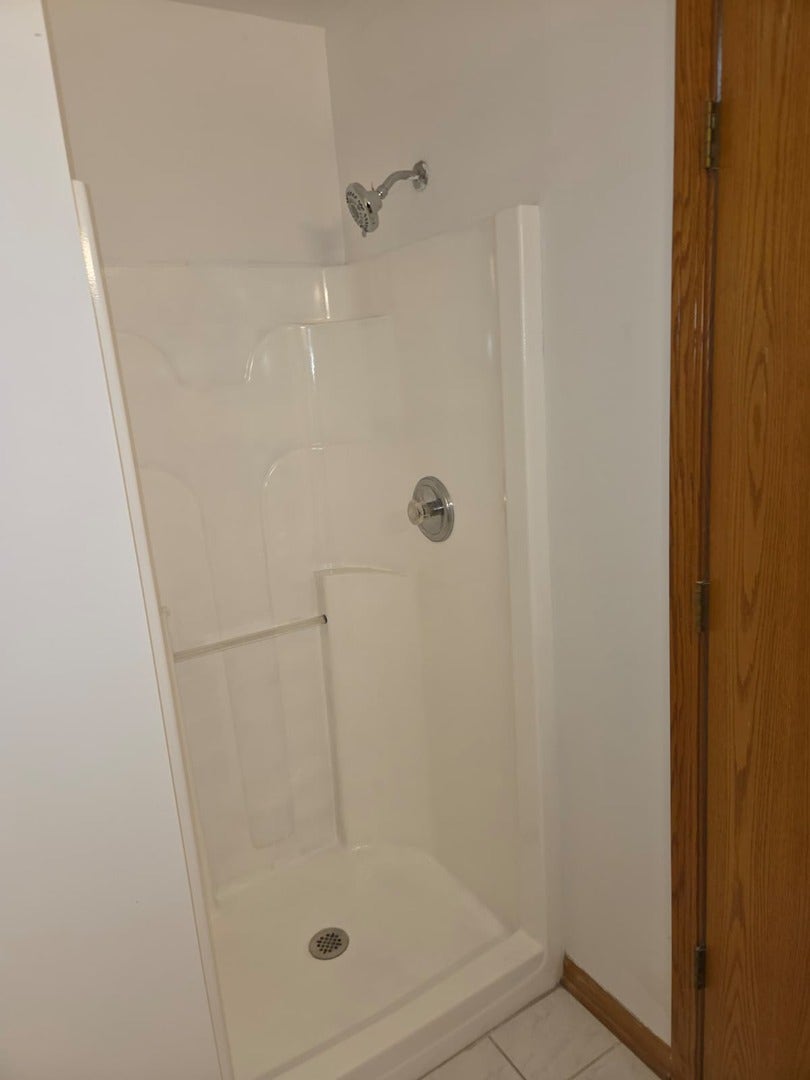 6506 Pine Trail Lane, #4, Tinley Park, IL 60477 6506 Pine Trail Lane, #4, Tinley Park, IL 60477