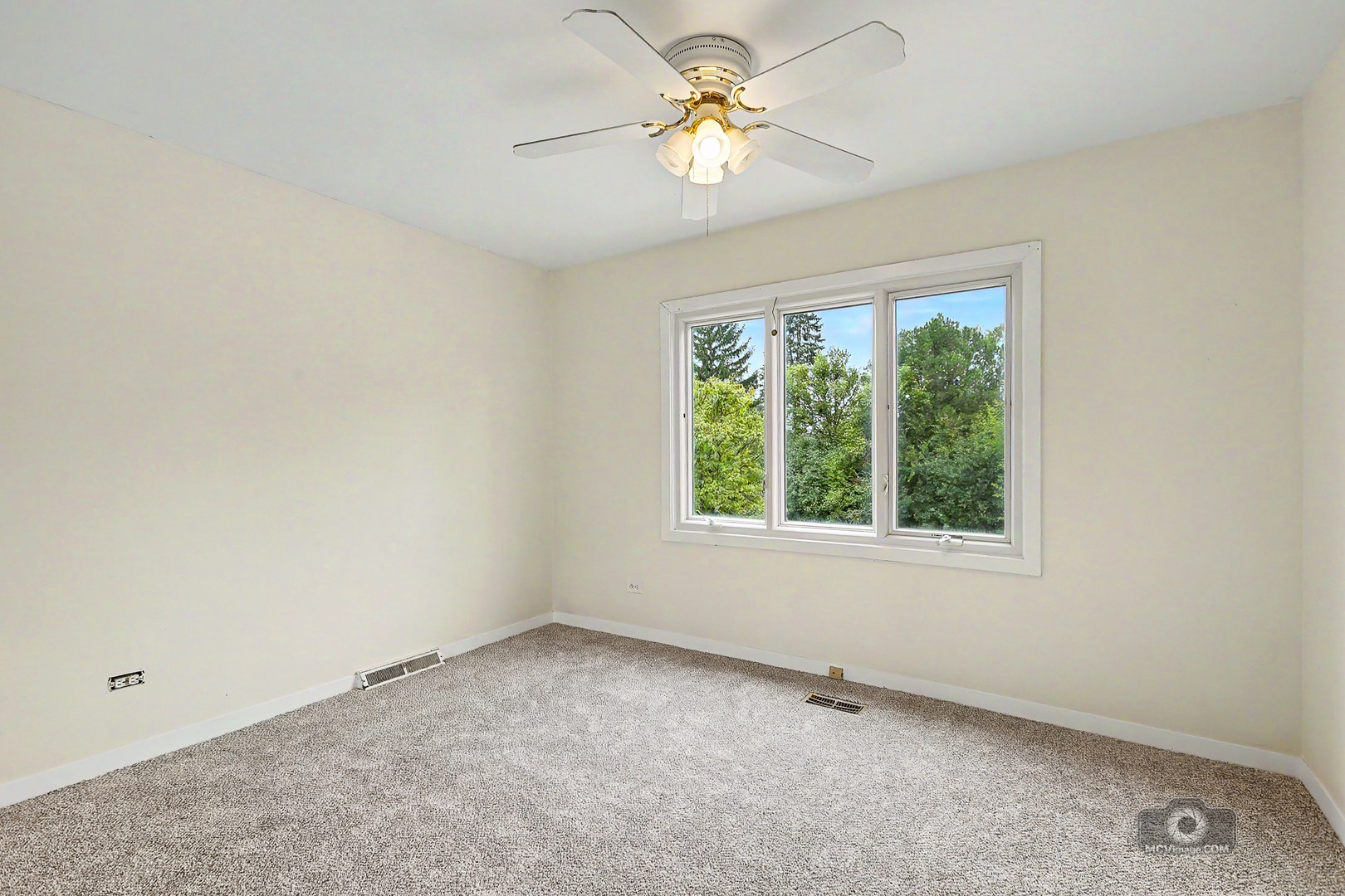 15555 Wolf Road, Orland Park, IL 60467 15555 Wolf Road, Orland Park, IL 60467
