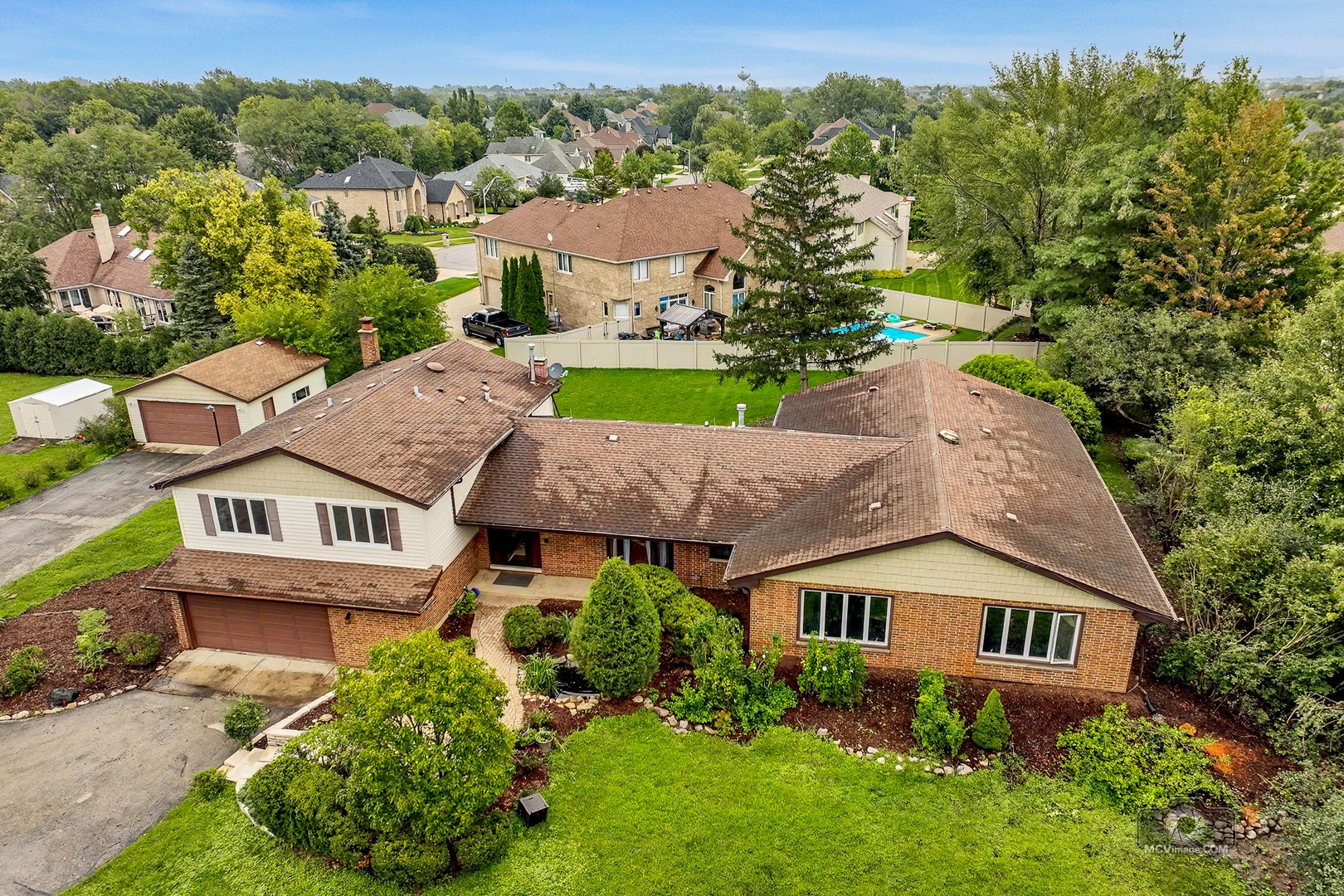 15555 Wolf Road, Orland Park, IL 60467 15555 Wolf Road, Orland Park, IL 60467