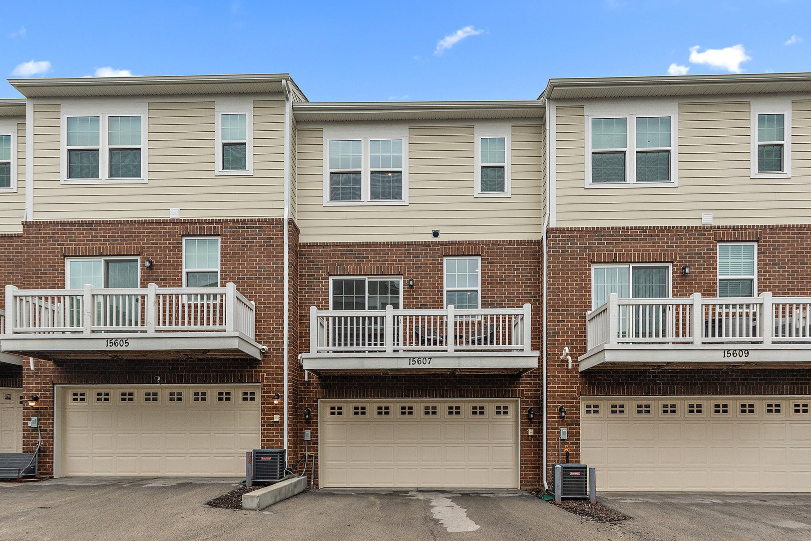 15607 Alice Mae Court, Orland Park, IL 60462 15607 Alice Mae Court, Orland Park, IL 60462