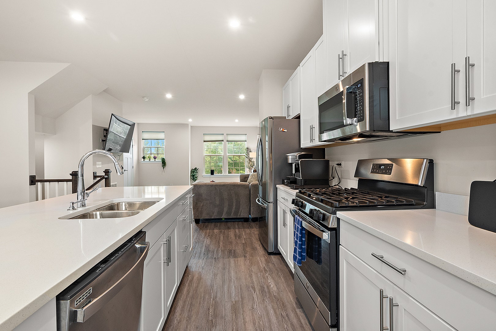 15607 Alice Mae Court, Orland Park, IL 60462 15607 Alice Mae Court, Orland Park, IL 60462