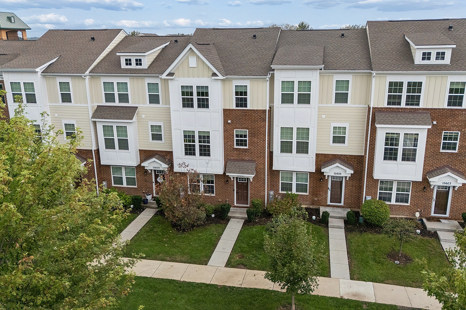 15607 Alice Mae Court, Orland Park, IL 60462 15607 Alice Mae Court, Orland Park, IL 60462