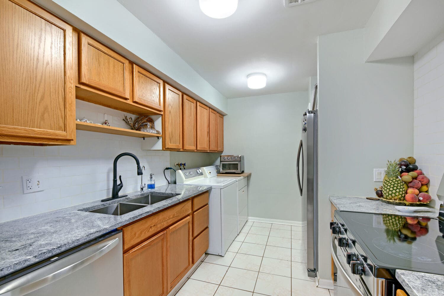 1301 N Glen Circle, #D, Aurora, IL 60506 1301 N Glen Circle, #D, Aurora, IL 60506
