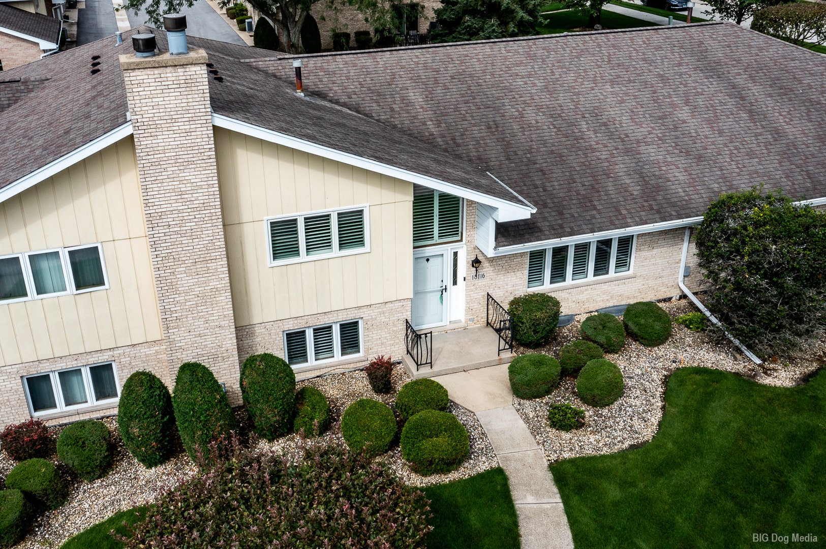 18116 John Charles Drive, Orland Park, IL 60467 Drone Overhead