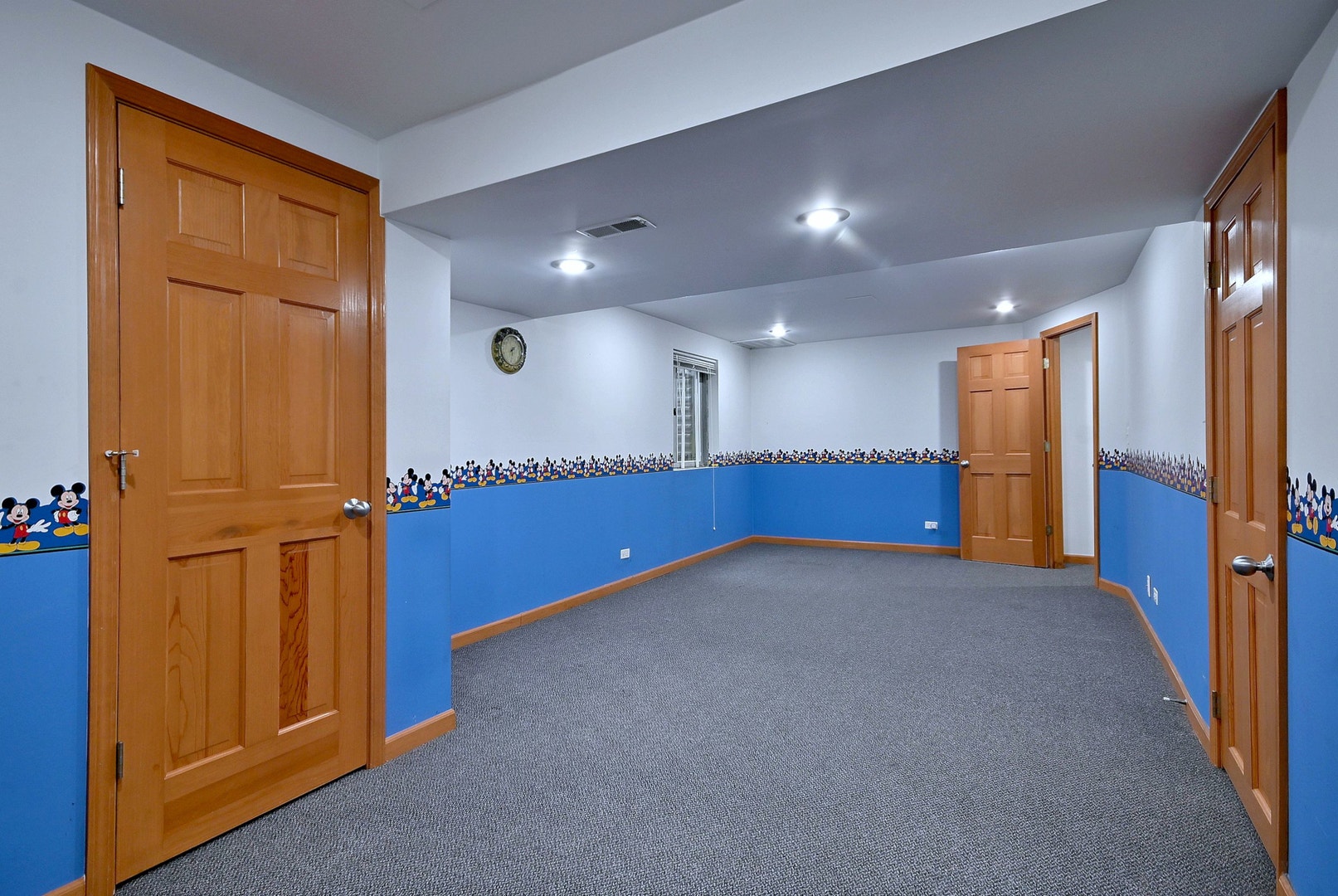 1944 Clyde Drive, Naperville, IL 60565 1944 Clyde Drive, Naperville, IL 60565