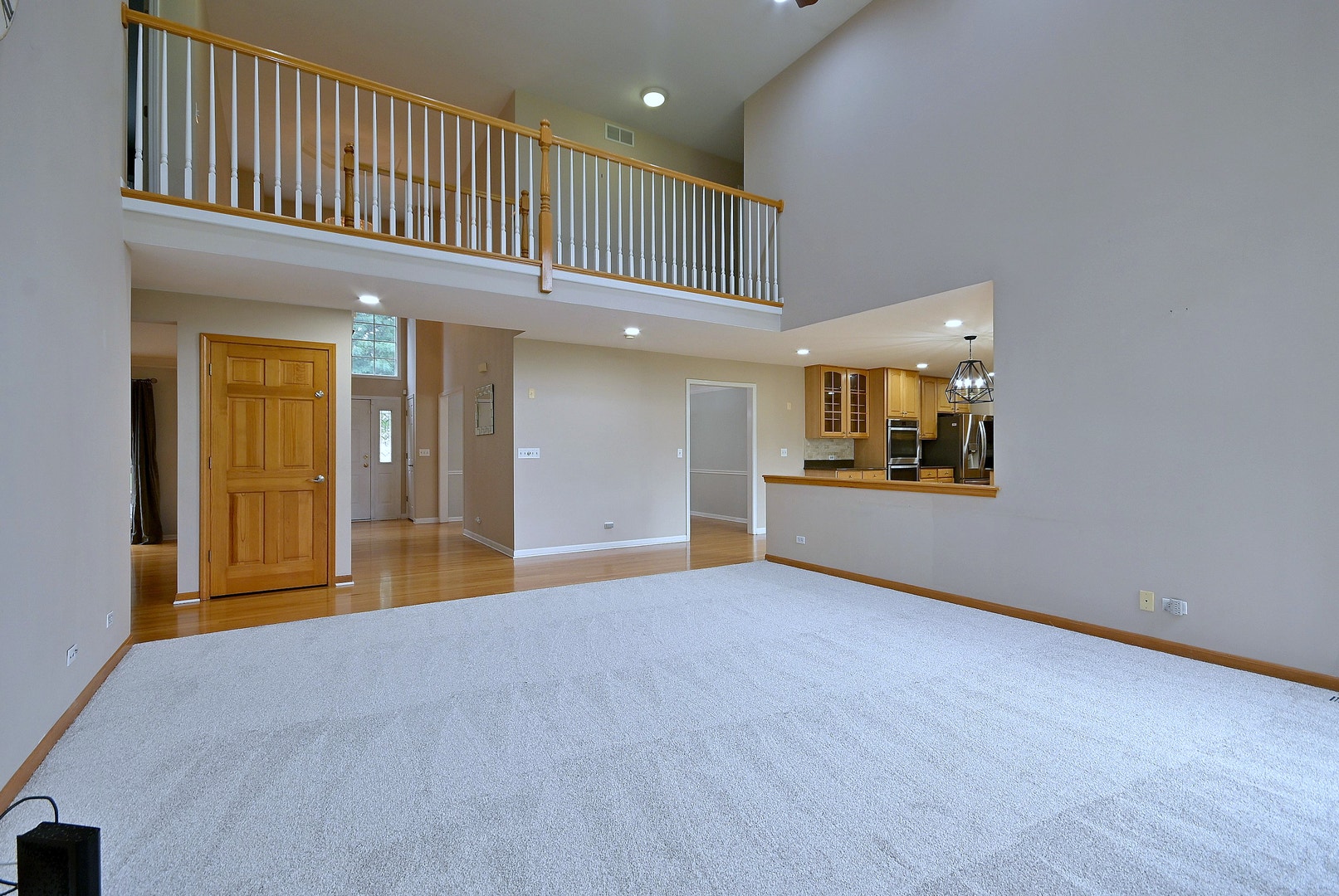 1944 Clyde Drive, Naperville, IL 60565 1944 Clyde Drive, Naperville, IL 60565