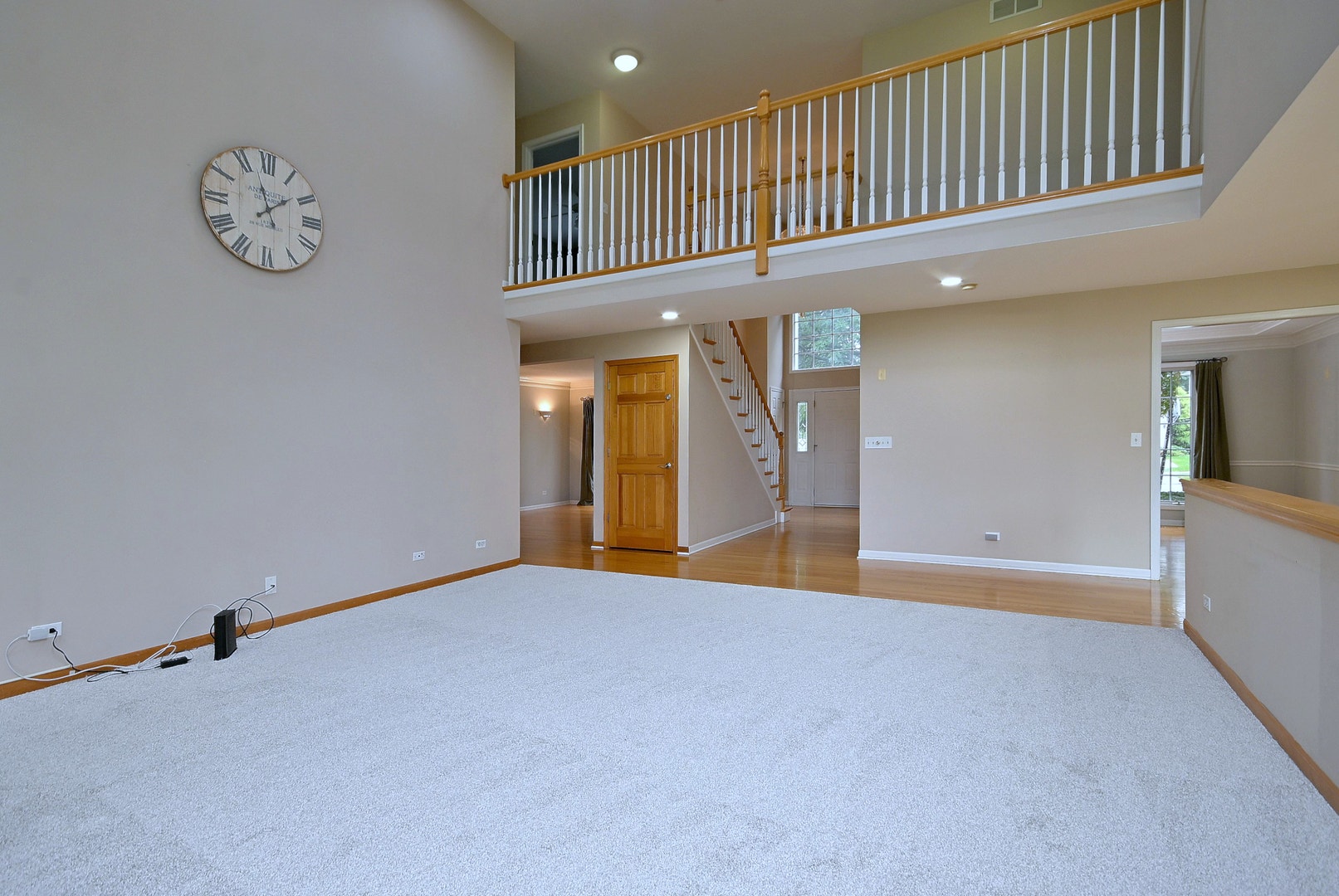 1944 Clyde Drive, Naperville, IL 60565 1944 Clyde Drive, Naperville, IL 60565