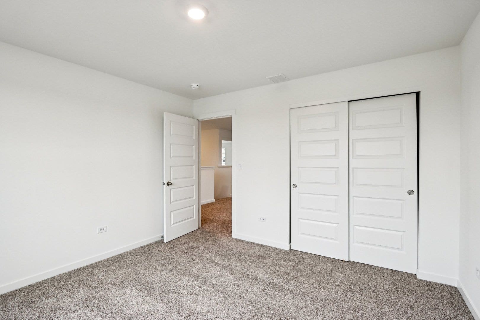 1823 Baler Avenue, Aurora, IL 60503 1823 Baler Avenue, Aurora, IL 60503