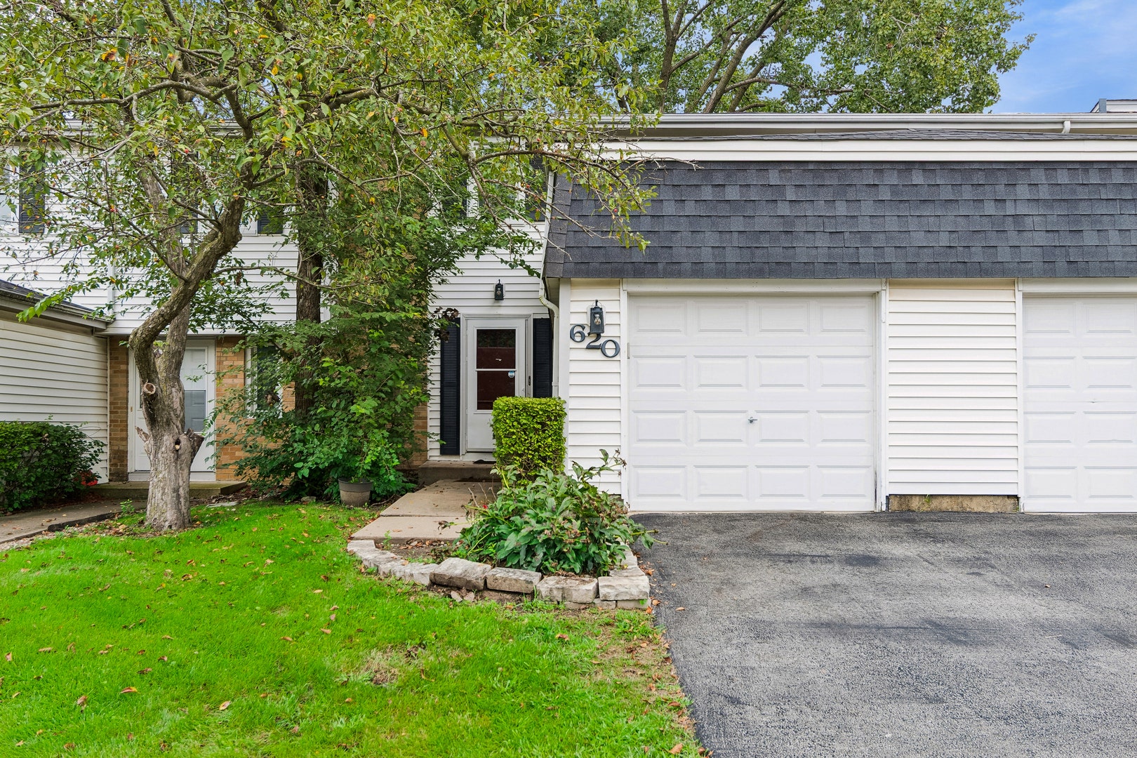 620 Olive Place, Bolingbrook, IL 60440 620 Olive Place, Bolingbrook, IL 60440