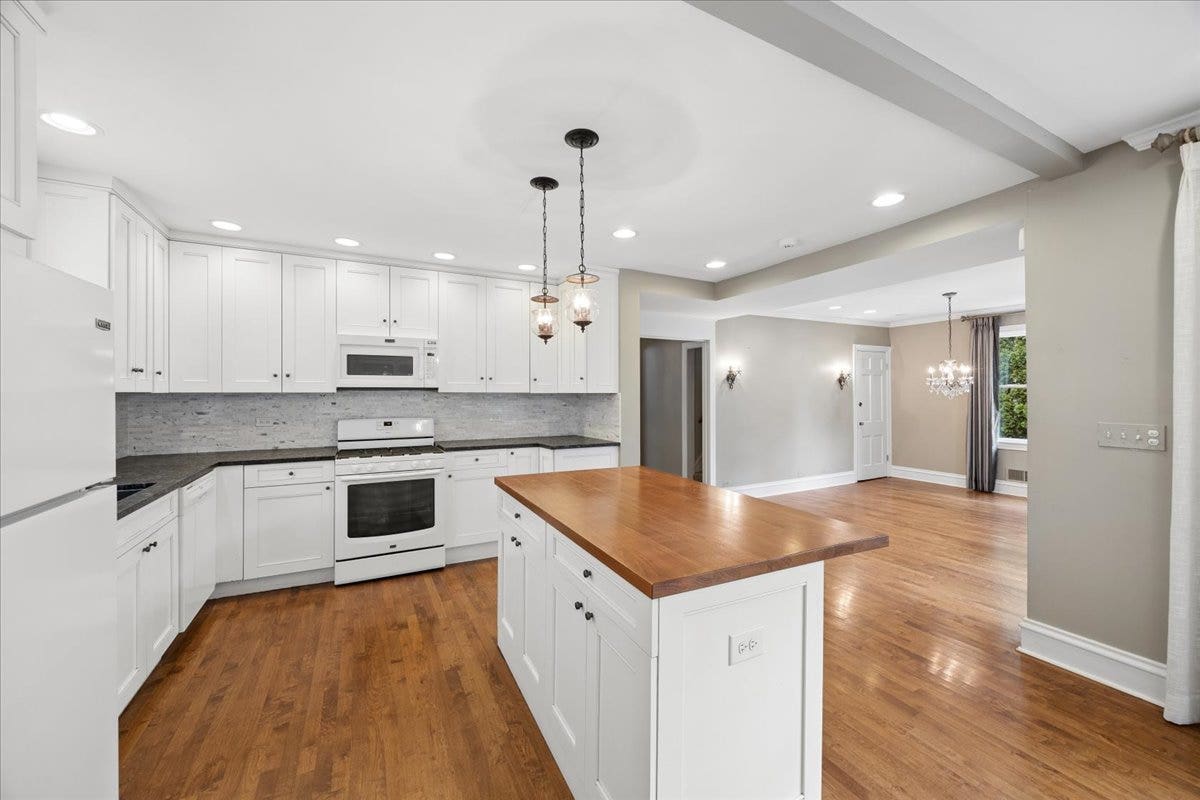 629 Franklin Avenue, River Forest, IL 60305 629 Franklin Avenue, River Forest, IL 60305