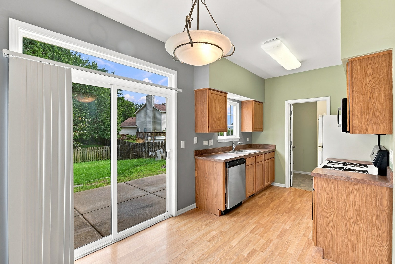1424 Red Top Lane, Minooka, IL 60447