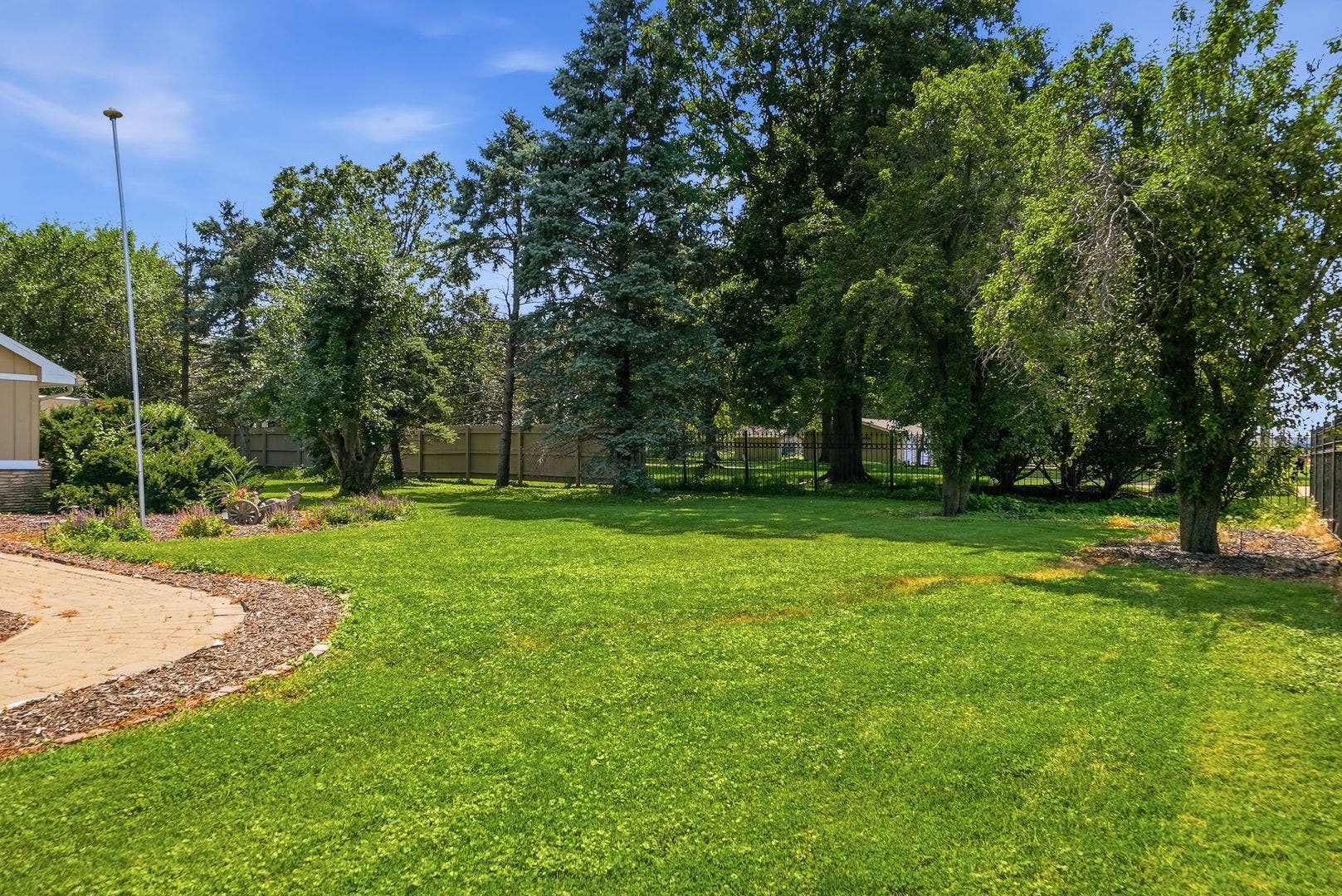 19709 W Schweitzer Road, Joliet, IL 60436 19709 W Schweitzer Road, Joliet, IL 60436