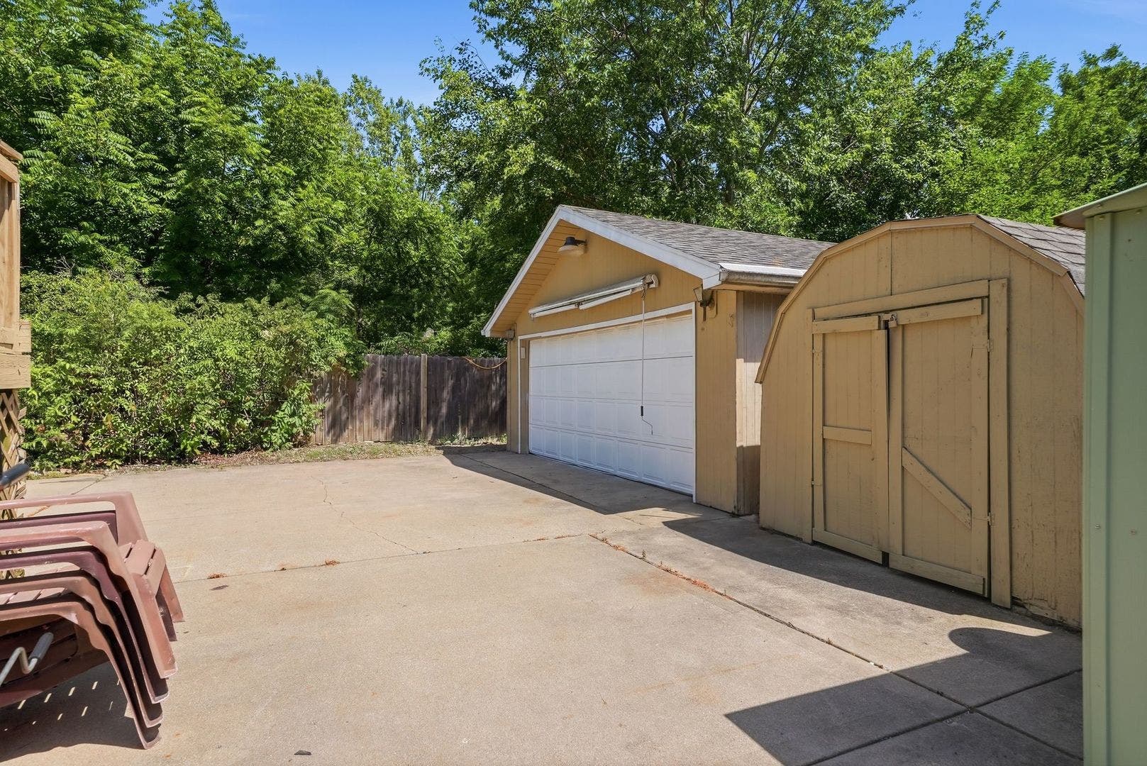 19709 W Schweitzer Road, Joliet, IL 60436 19709 W Schweitzer Road, Joliet, IL 60436
