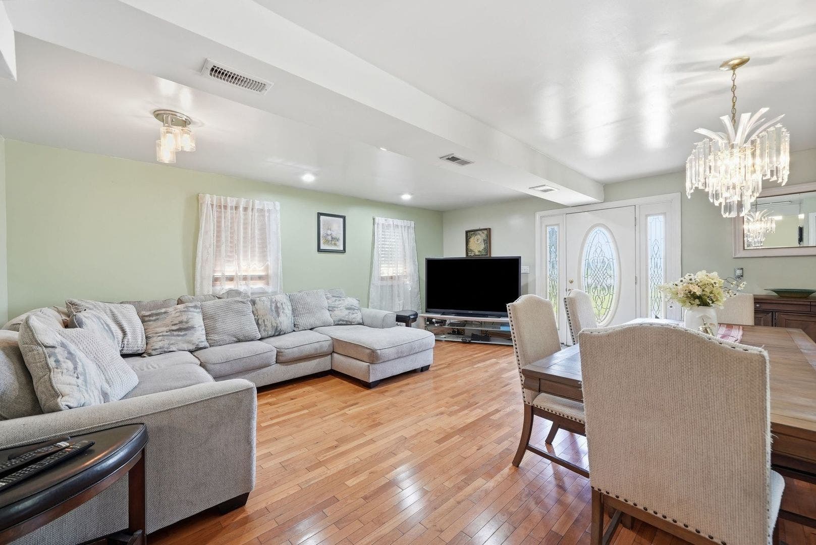 19709 W Schweitzer Road, Joliet, IL 60436 19709 W Schweitzer Road, Joliet, IL 60436