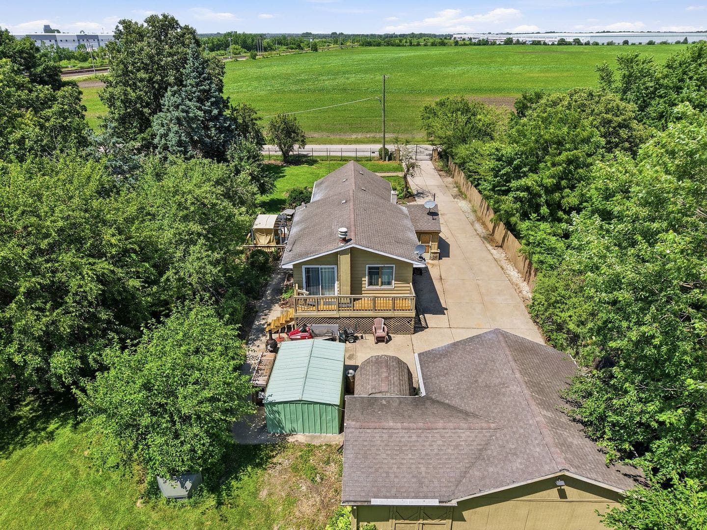 19709 W Schweitzer Road, Joliet, IL 60436 19709 W Schweitzer Road, Joliet, IL 60436