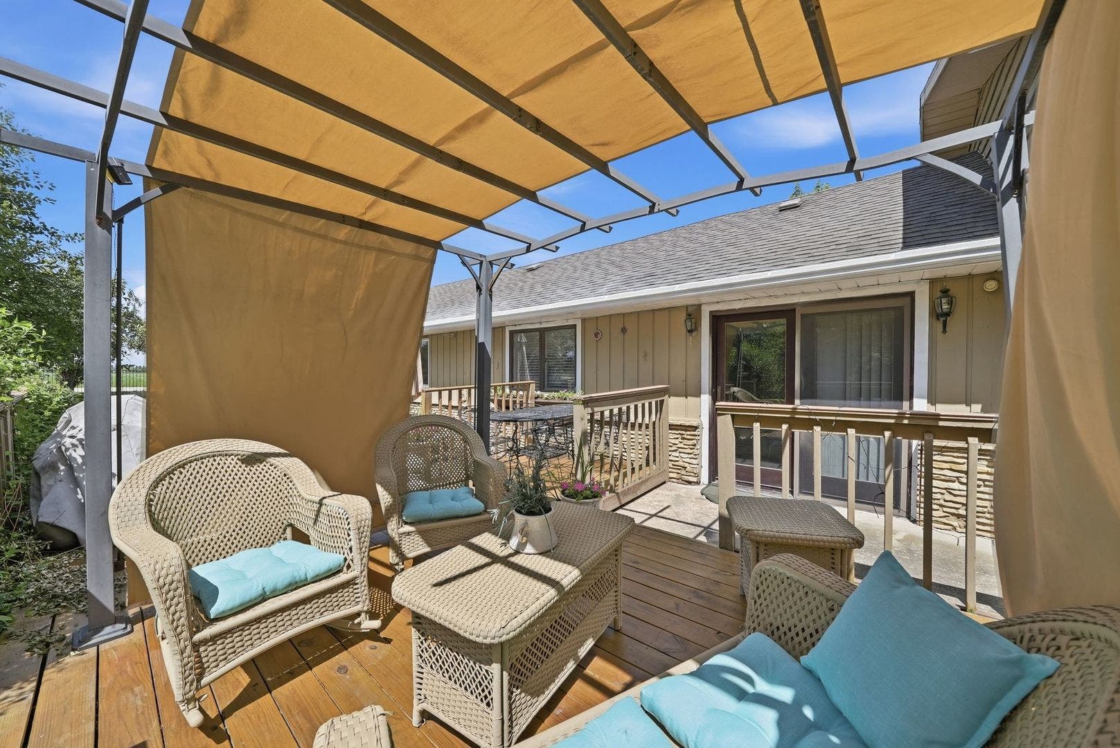 19709 W Schweitzer Road, Joliet, IL 60436 19709 W Schweitzer Road, Joliet, IL 60436