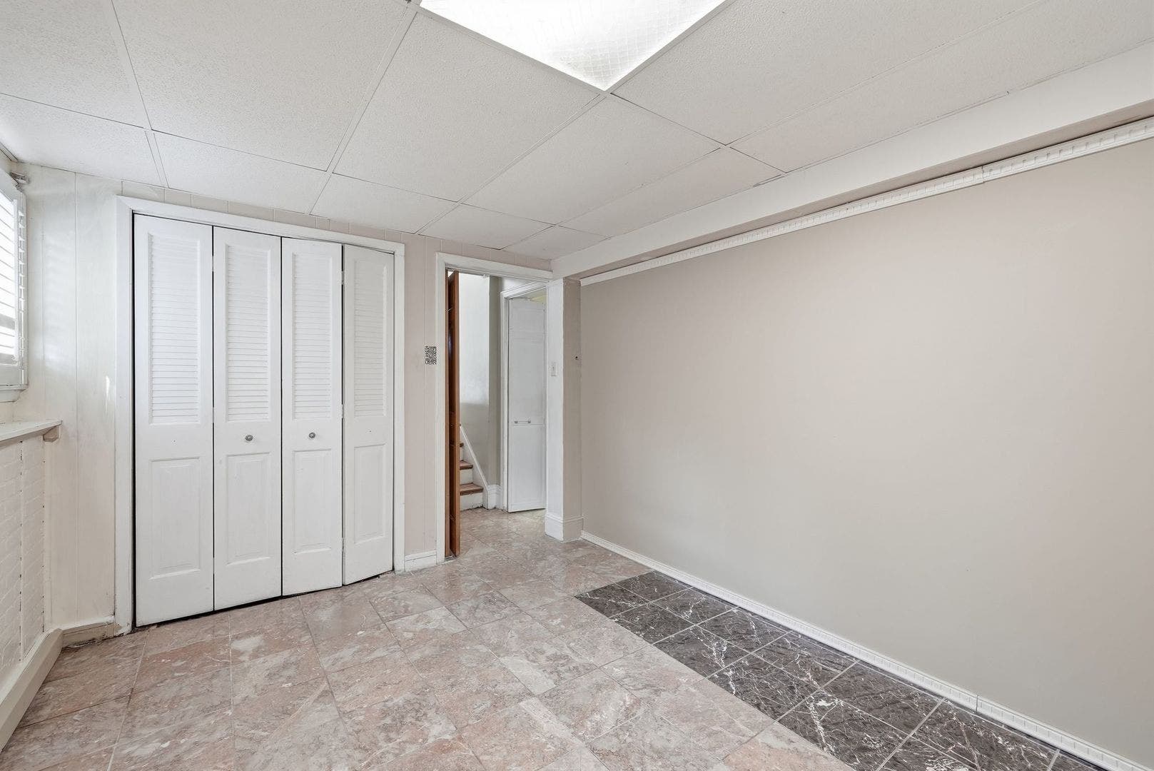 19709 W Schweitzer Road, Joliet, IL 60436 19709 W Schweitzer Road, Joliet, IL 60436