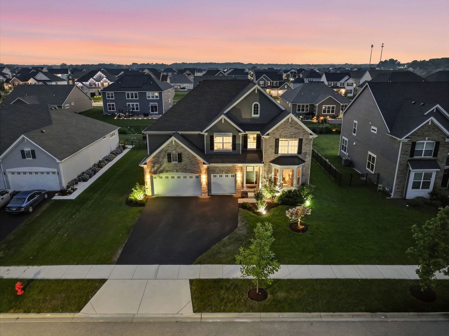 3589 Emerald Road, Elgin, IL 60124 3589 Emerald Road, Elgin, IL 60124