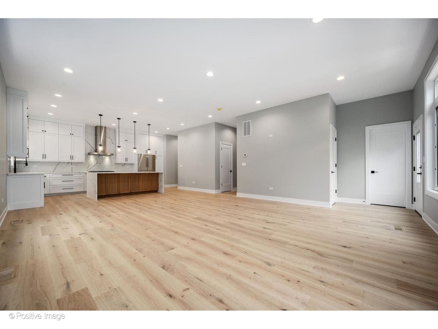 6144 N Nickerson Avenue, Chicago, IL 60631