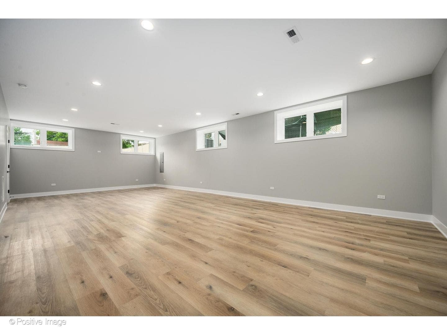 6144 N Nickerson Avenue, Chicago, IL 60631