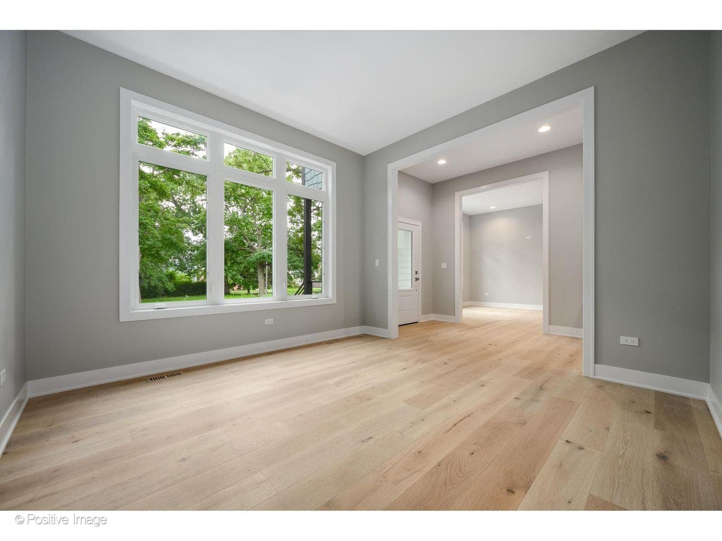 6144 N Nickerson Avenue, Chicago, IL 60631