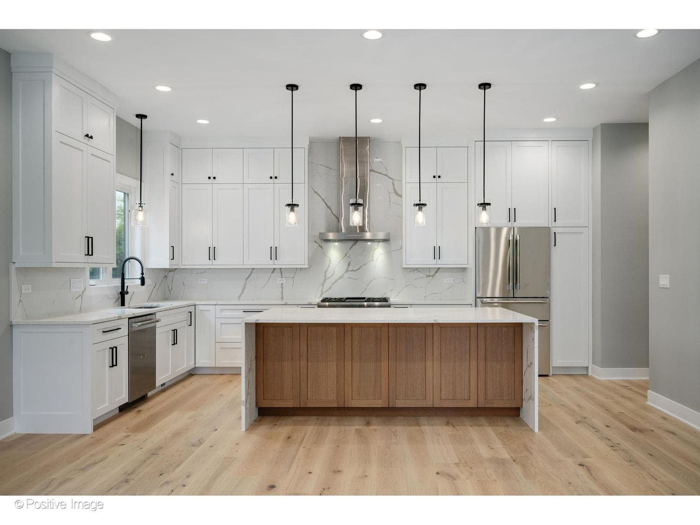 6144 N Nickerson Avenue, Chicago, IL 60631