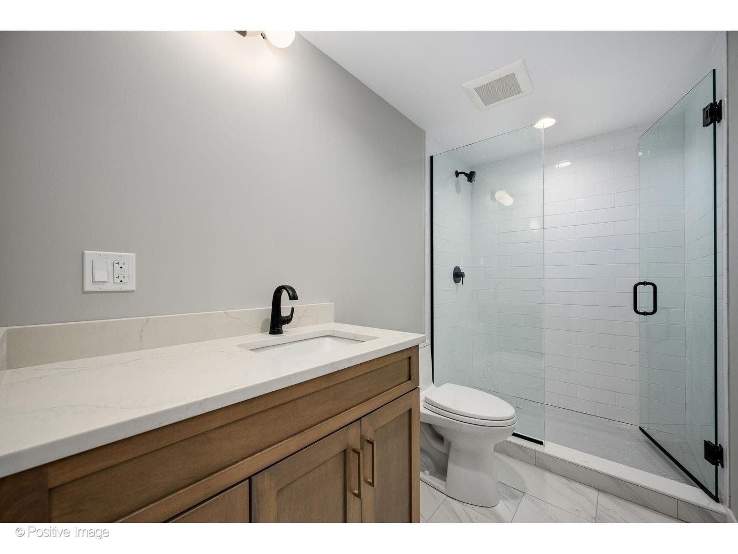 6144 N Nickerson Avenue, Chicago, IL 60631