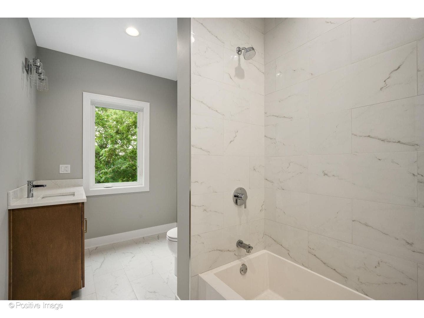 6144 N Nickerson Avenue, Chicago, IL 60631
