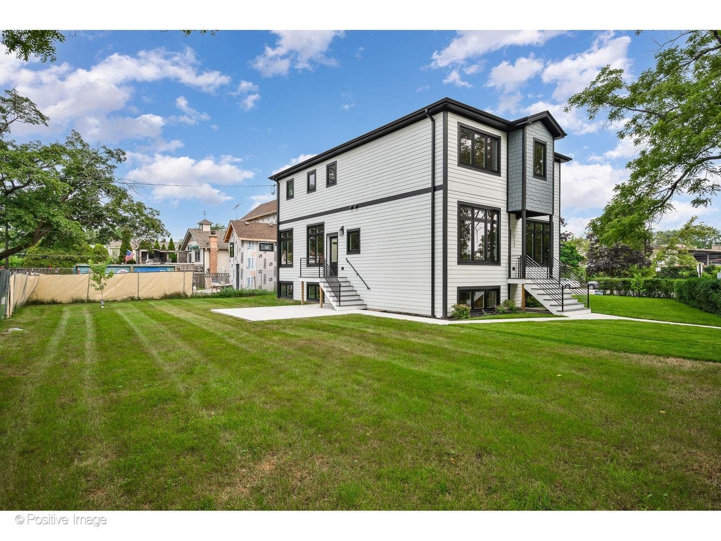 6144 N Nickerson Avenue, Chicago, IL 60631