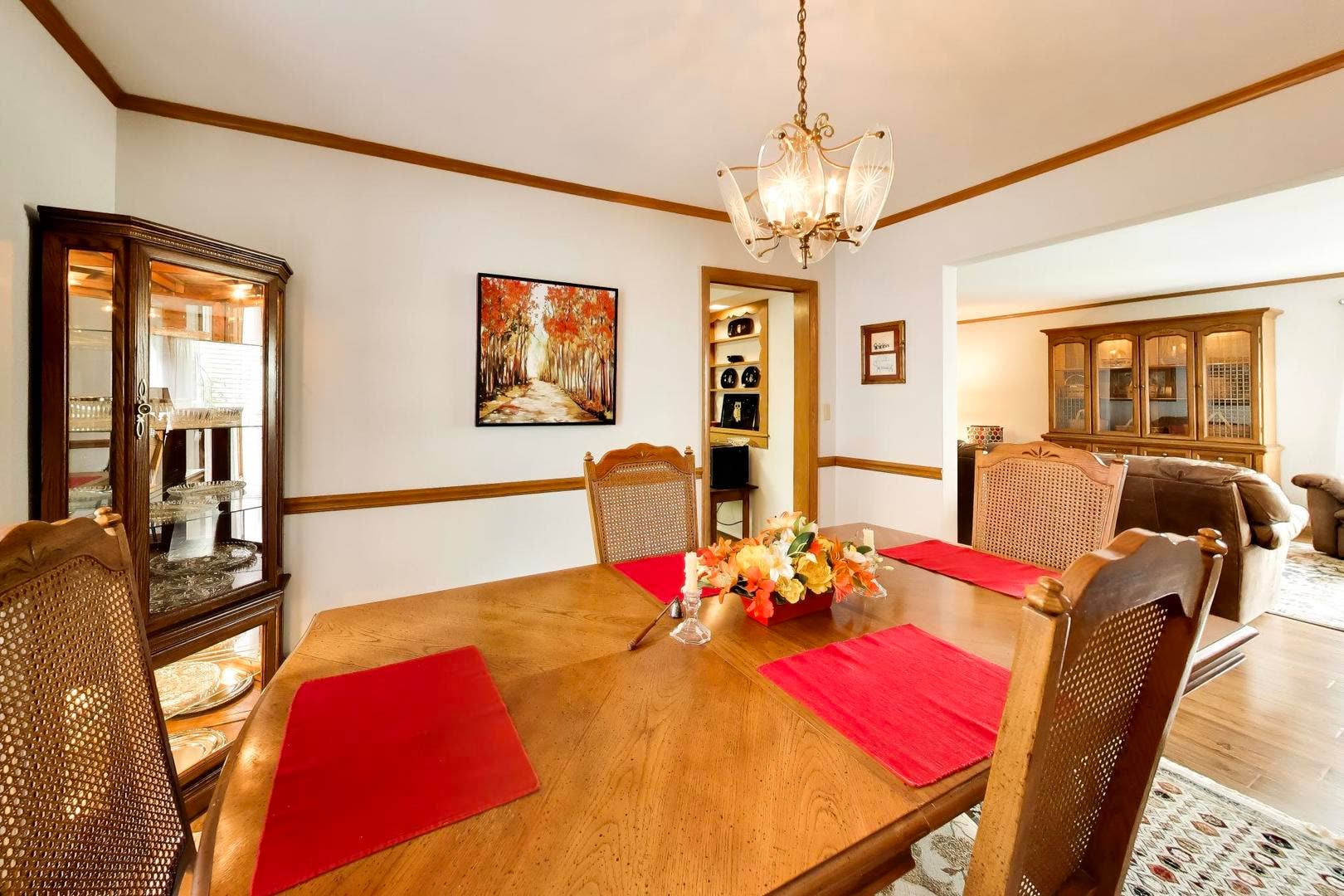 221 Ingleside Avenue, Aurora, IL 60506 221 Ingleside Avenue, Aurora, IL 60506