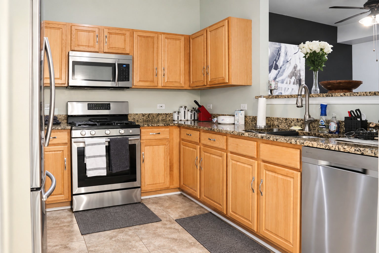 122 Enclave Circle, #B, Bolingbrook, IL 60440 122 Enclave Circle, #B, Bolingbrook, IL 60440