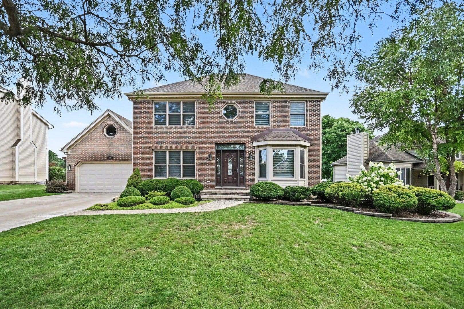 750 Dunham Lane, Bolingbrook, IL 60440 750 Dunham Lane, Bolingbrook, IL 60440