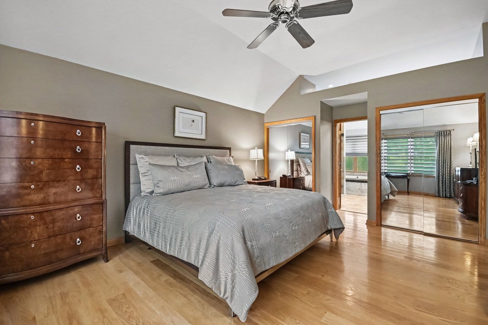 750 Dunham Lane, Bolingbrook, IL 60440 750 Dunham Lane, Bolingbrook, IL 60440