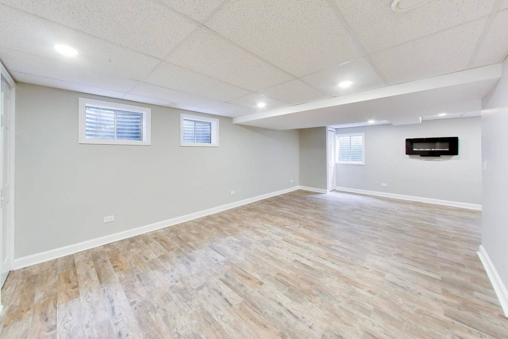 3560 Gatewood Lane, Aurora, IL 60504 3560 Gatewood Lane, Aurora, IL 60504