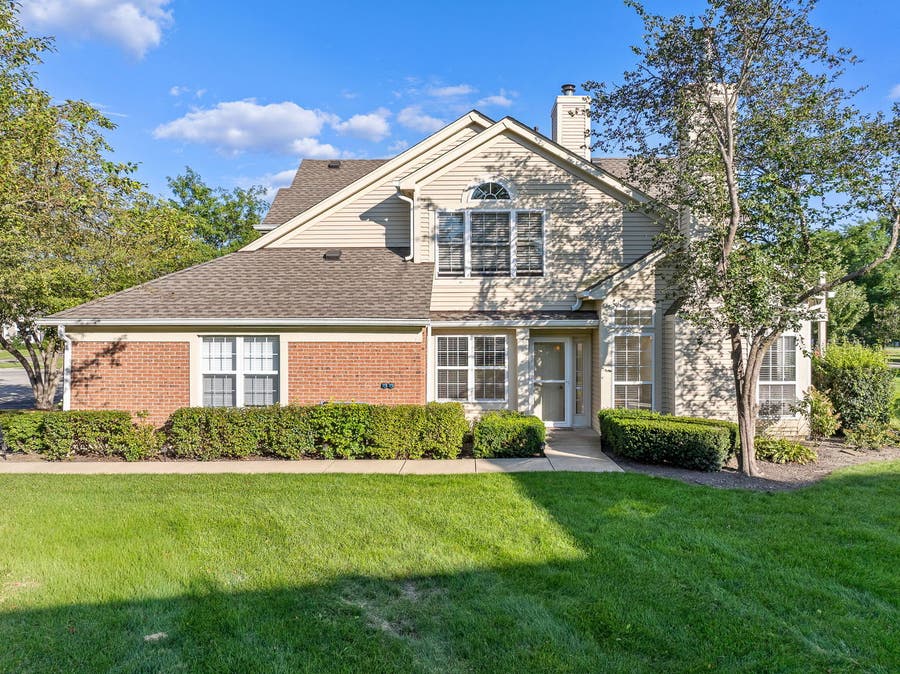Property photo for 460 Mayflower Lane, #4, Bartlett, IL