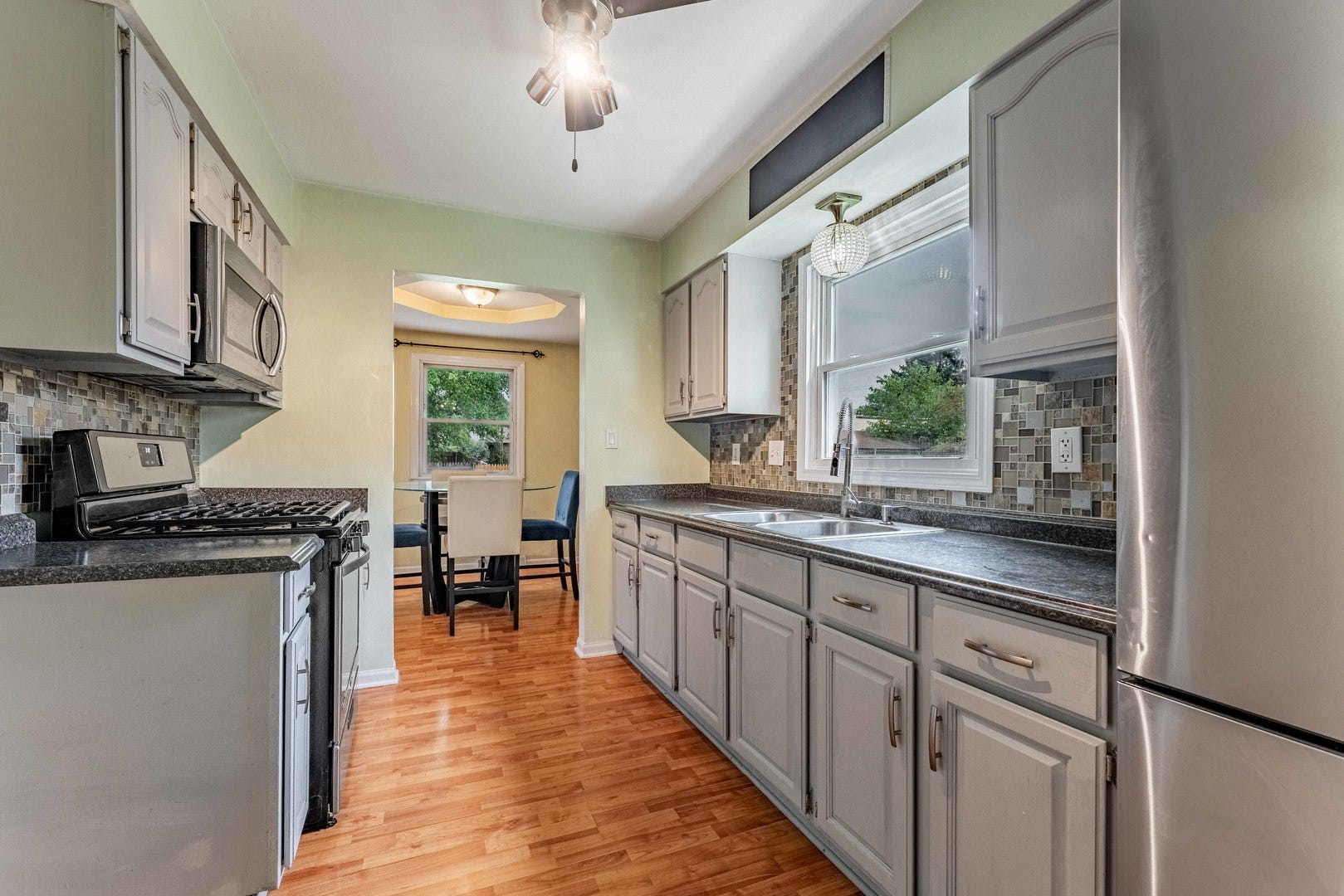 1721 Daisy Street, Aurora, IL 60505 1721 Daisy Street, Aurora, IL 60505