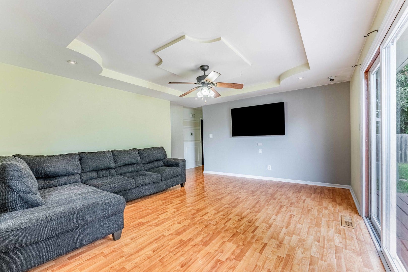 1721 Daisy Street, Aurora, IL 60505 1721 Daisy Street, Aurora, IL 60505