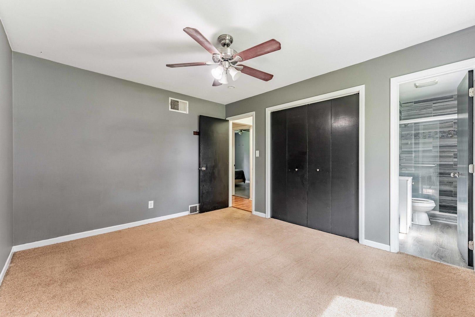 1721 Daisy Street, Aurora, IL 60505 1721 Daisy Street, Aurora, IL 60505