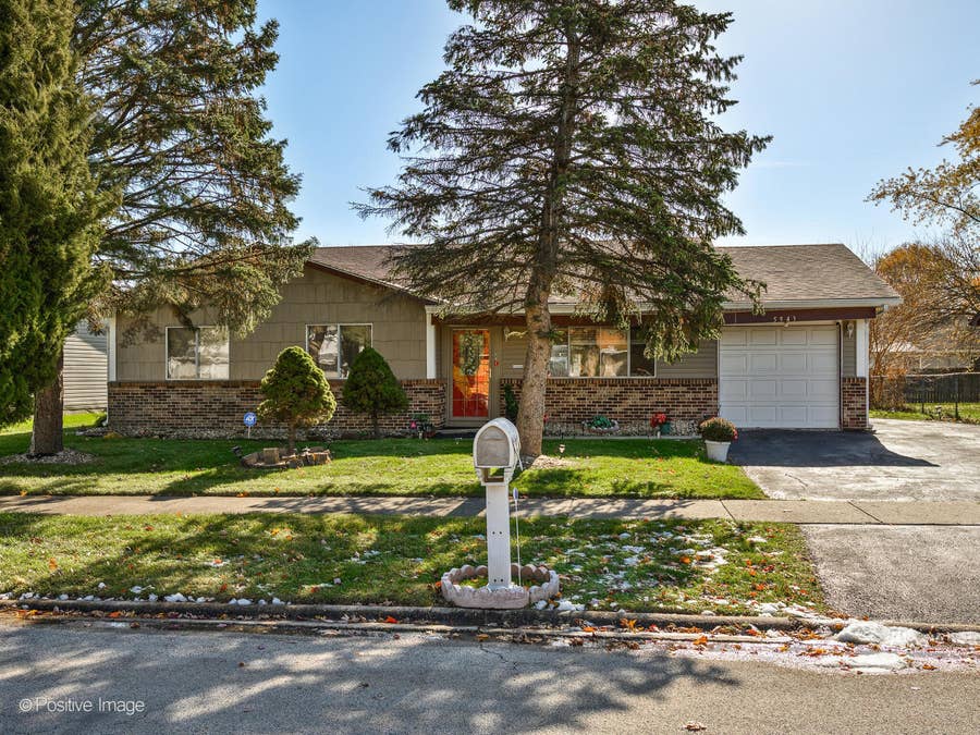 Property photo for 5943 Woodgate Drive, Matteson, IL