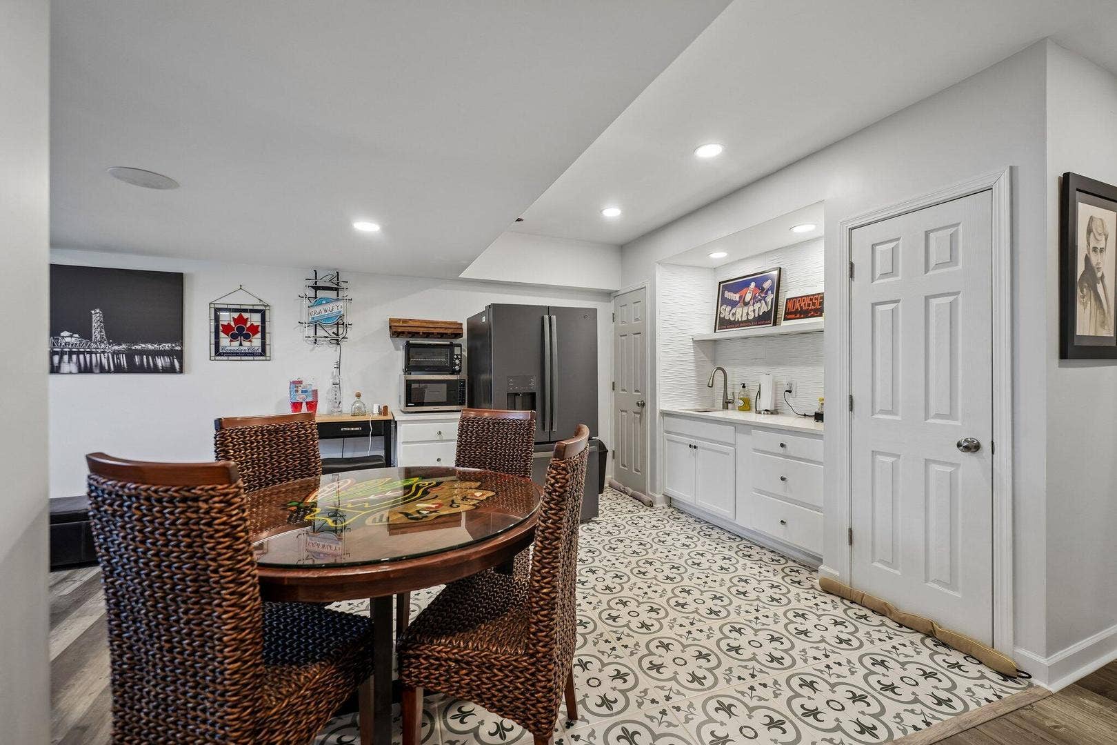 772 E Lindsey Lane, Bolingbrook, IL 60440 772 E Lindsey Lane, Bolingbrook, IL 60440