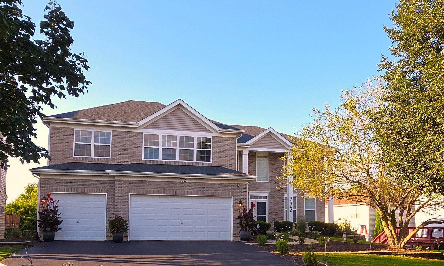 772 E Lindsey Lane, Bolingbrook, IL 60440 772 E Lindsey Lane, Bolingbrook, IL 60440