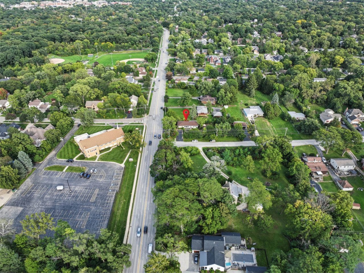 5601 Lee Avenue, Downers Grove, IL 60516