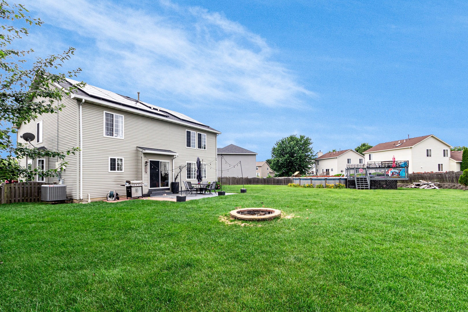 1308 Burns Court, Minooka, IL 60447 1308 Burns Court, Minooka, IL 60447