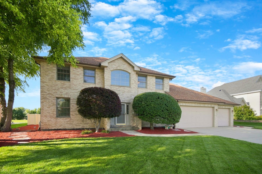 Property photo for 16015 Ridgewood Drive, Homer Glen, IL