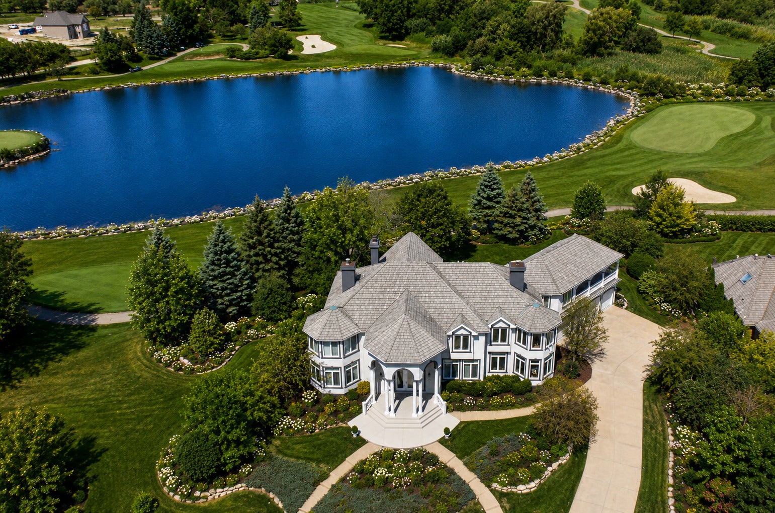 2 Ruffled Feathers Drive, Lemont, IL 60439 2 Ruffled Feathers Drive, Lemont, IL 60439