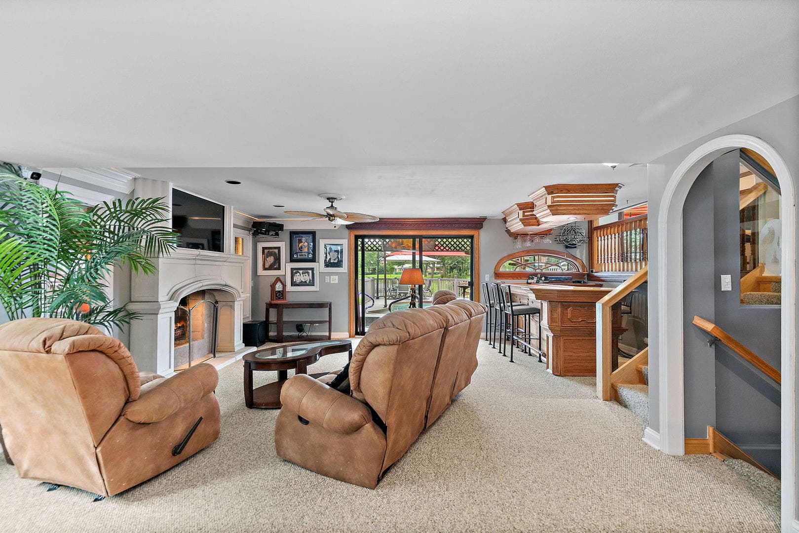 570 Sandpebble Drive, Schaumburg, IL 60193 570 Sandpebble Drive, Schaumburg, IL 60193