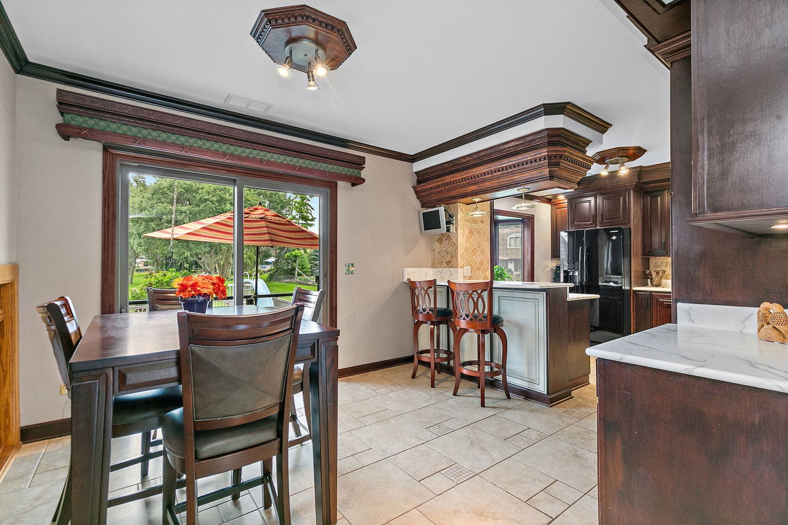 570 Sandpebble Drive, Schaumburg, IL 60193 570 Sandpebble Drive, Schaumburg, IL 60193