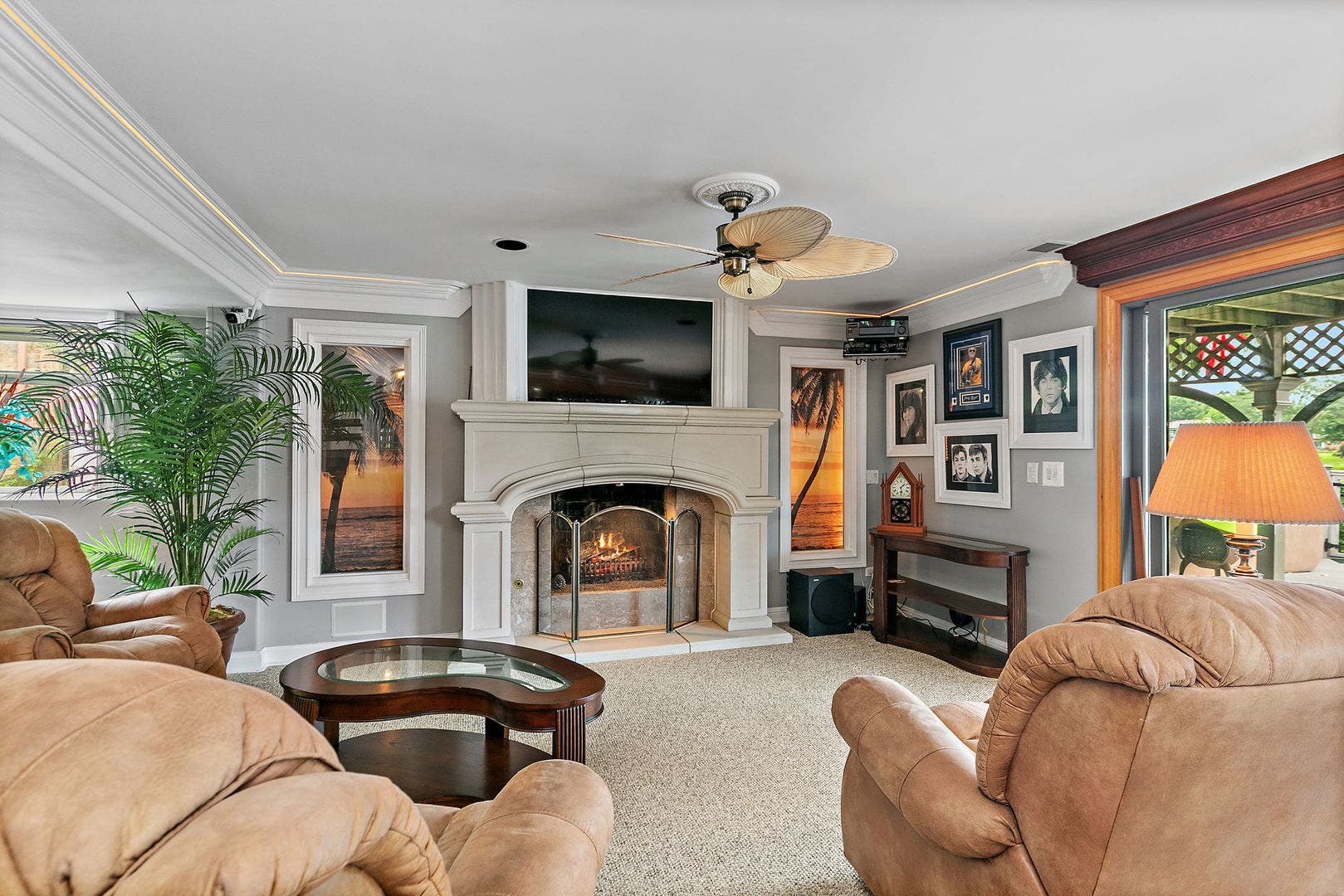 570 Sandpebble Drive, Schaumburg, IL 60193 570 Sandpebble Drive, Schaumburg, IL 60193