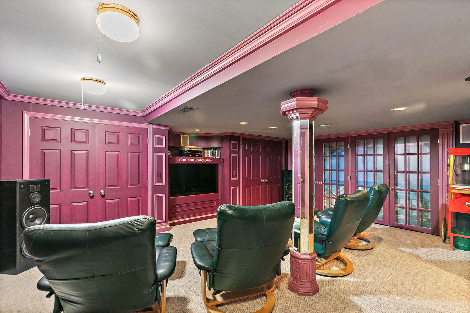 570 Sandpebble Drive, Schaumburg, IL 60193 570 Sandpebble Drive, Schaumburg, IL 60193