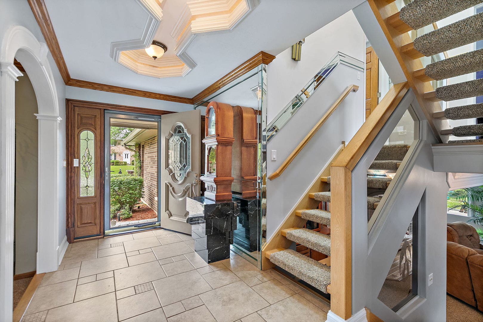 570 Sandpebble Drive, Schaumburg, IL 60193 570 Sandpebble Drive, Schaumburg, IL 60193